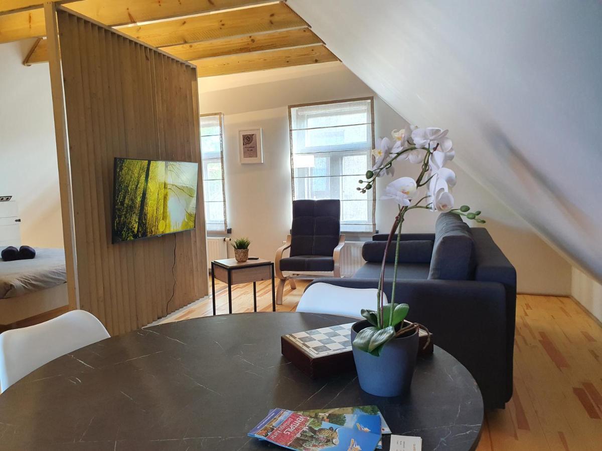 Kk Apartment Ventspils Eksteriør billede